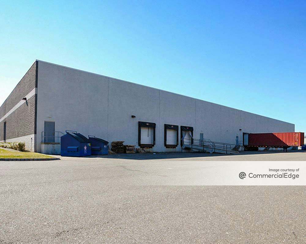 Freehold Business Park East 200 Business Park Drive, Freehold, NJ